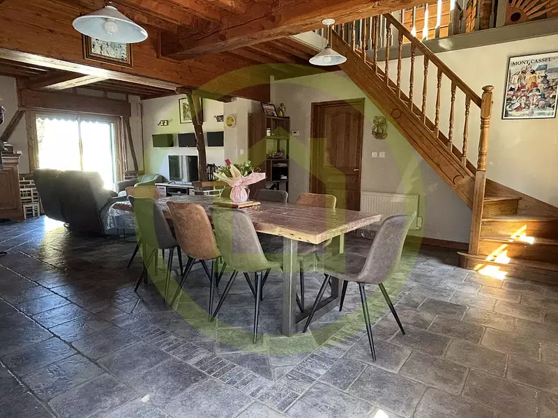 Maison, 144 m²