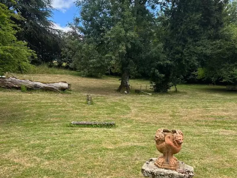 Maison, 650 m²
