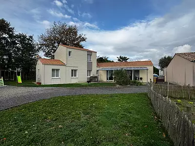Maison, 140 m²