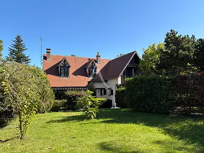 Maison, 162,7 m²