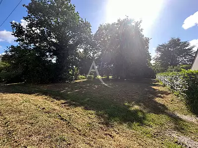 Terrain, 1 100 m²