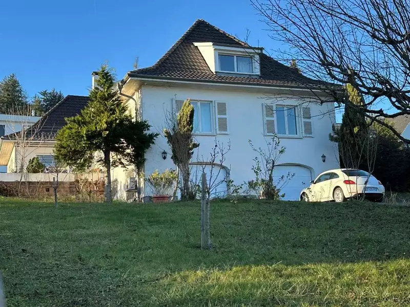 Maison, 252 m²