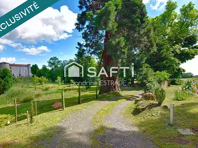 Maison, 296 m²