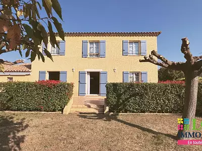 Maison, 153 m²