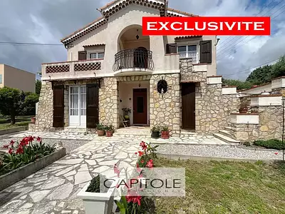 Maison, 268 m²