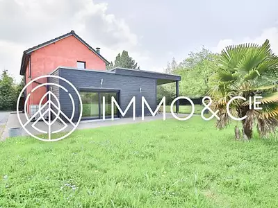 Maison, 225 m²