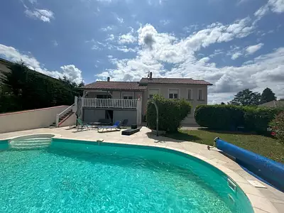 Maison, 163 m²