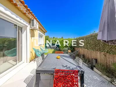 Maison, 77 m²