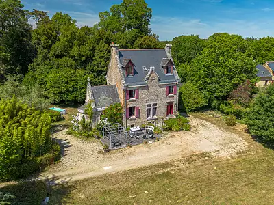 Maison, 240 m²