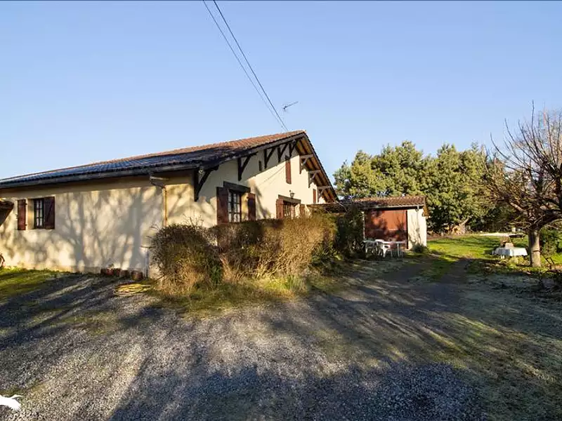 Maison, 160 m²