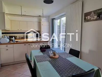 Maison, 237 m²