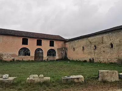 Maison, 900 m²