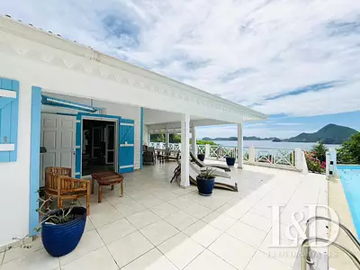 Maison, 235 m²