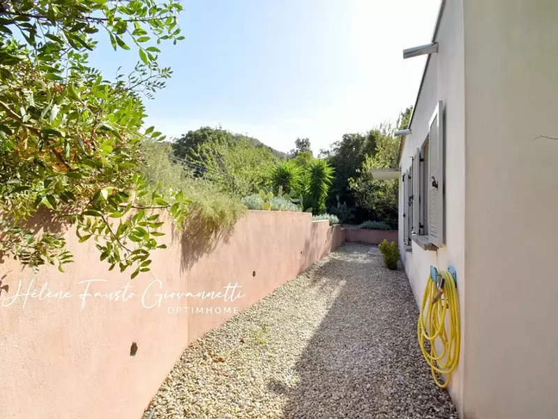 Maison, 97 m²