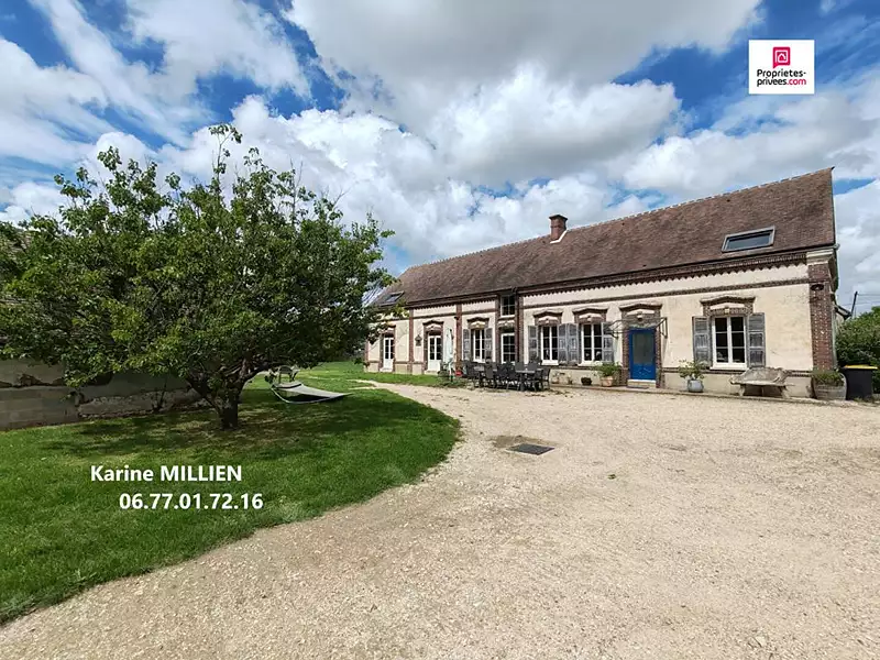 Maison, 325 m²