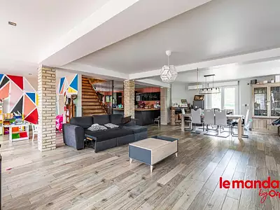 Maison, 208 m²