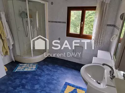 Maison, 184 m²