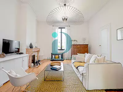 Maison, 230 m²