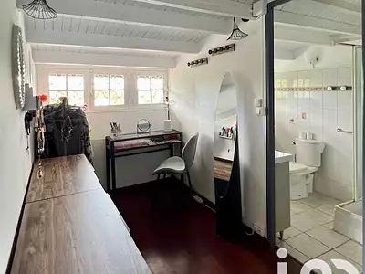 Maison, 226 m²