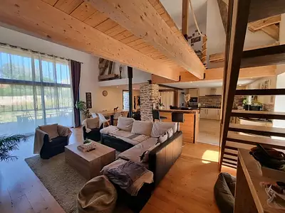 Maison, 196 m²