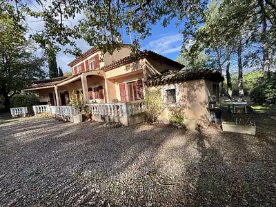 Maison, 147 m²