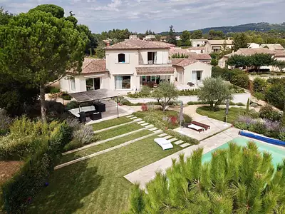 Maison, 250 m²