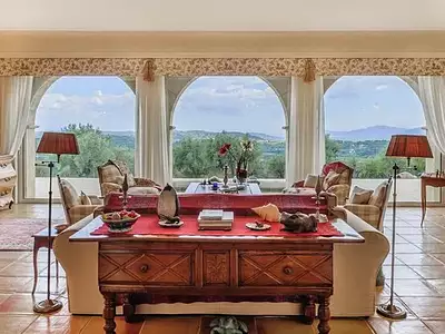 Maison, 625 m²