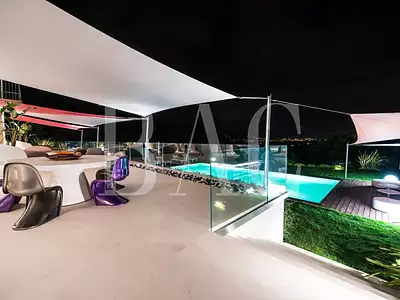 Maison, 650 m²