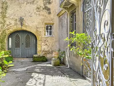 Maison, 388,65 m²