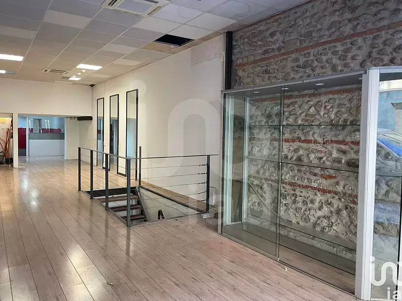 Divers, 210 m²