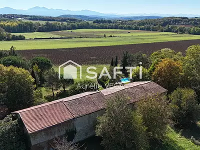 Maison, 225 m²