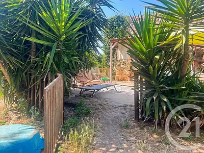 Maison, 240 m²
