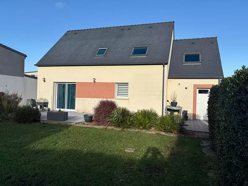 Maison, 114 m²
