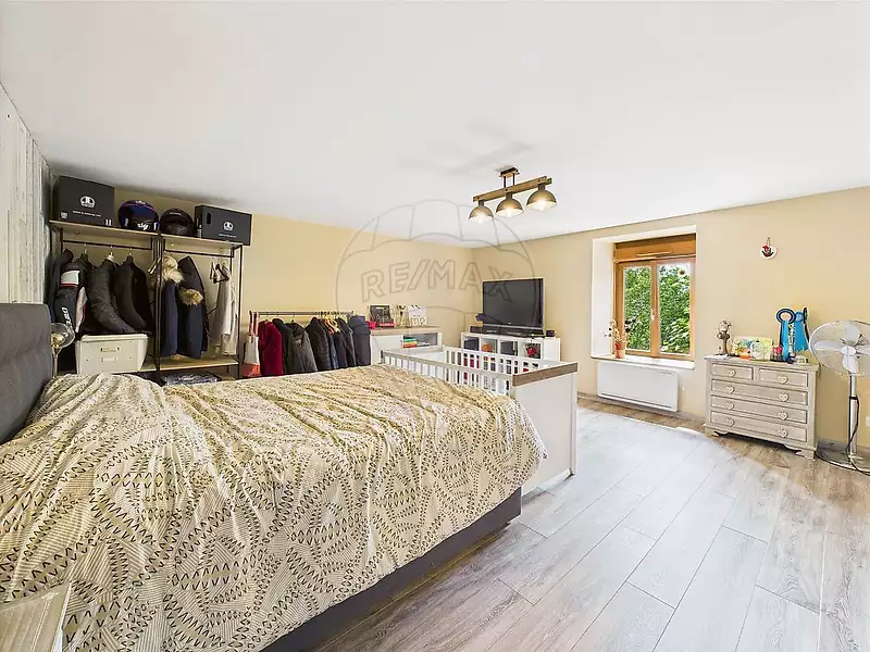 Maison, 262 m²