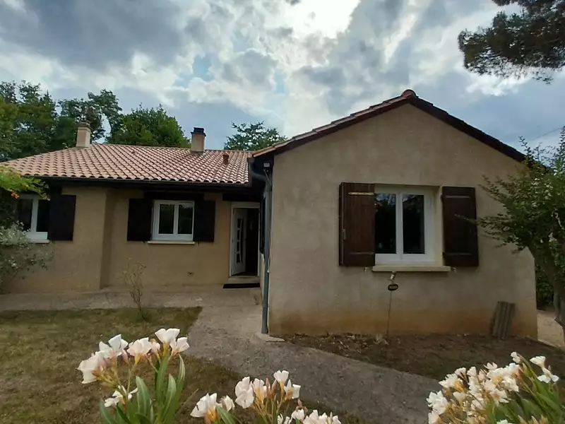 Maison, 136 m²