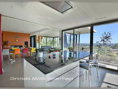 Maison, 280 m²