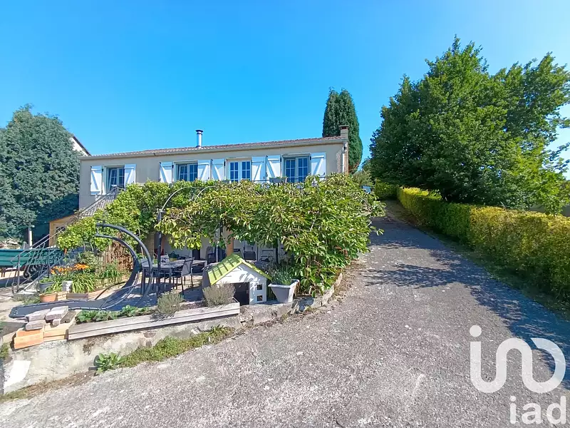 Maison, 94 m²