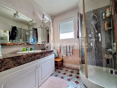 Maison, 180 m²