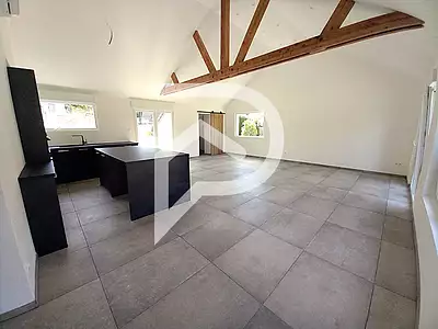 Maison, 99 m²