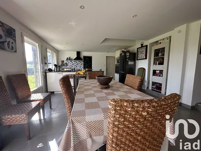 Maison, 143 m²