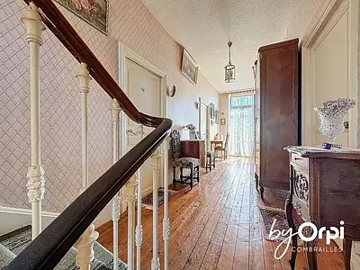 Maison, 210 m²