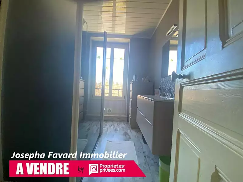 Maison, 170 m²