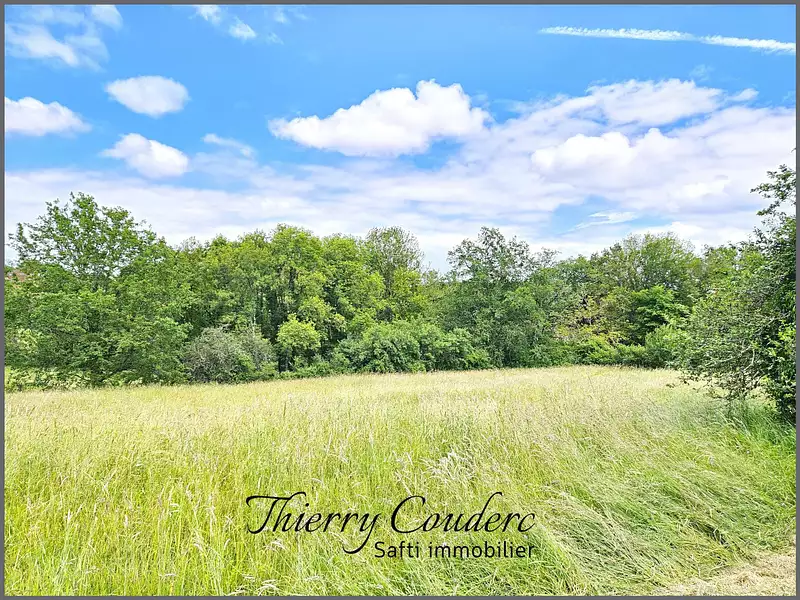 Terrain, 3 740 m²