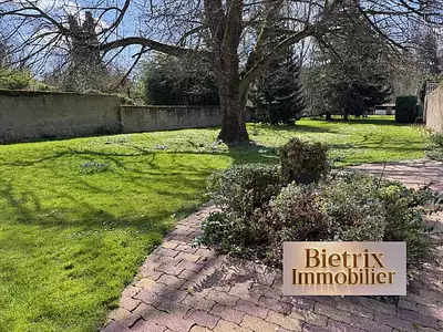 Maison, 266 m²
