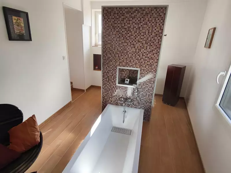 Maison, 180 m²