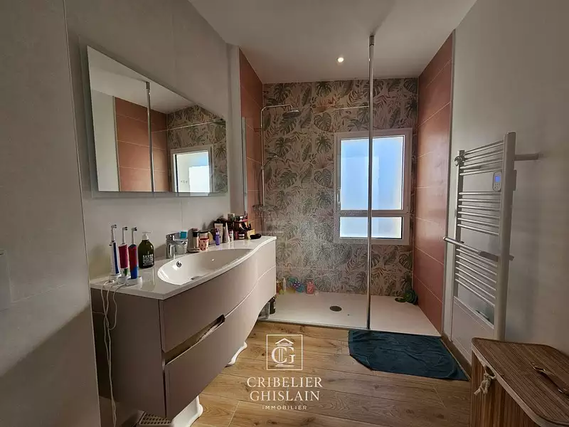 Maison, 158 m²