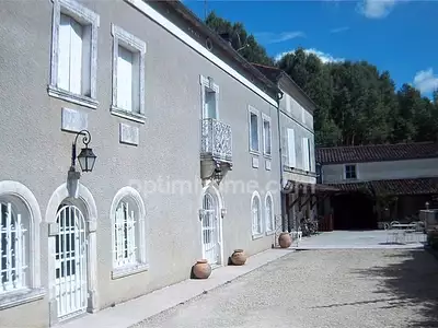 Maison, 288 m²