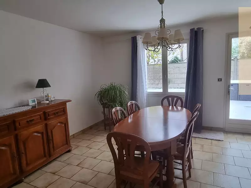 Maison, 130 m²
