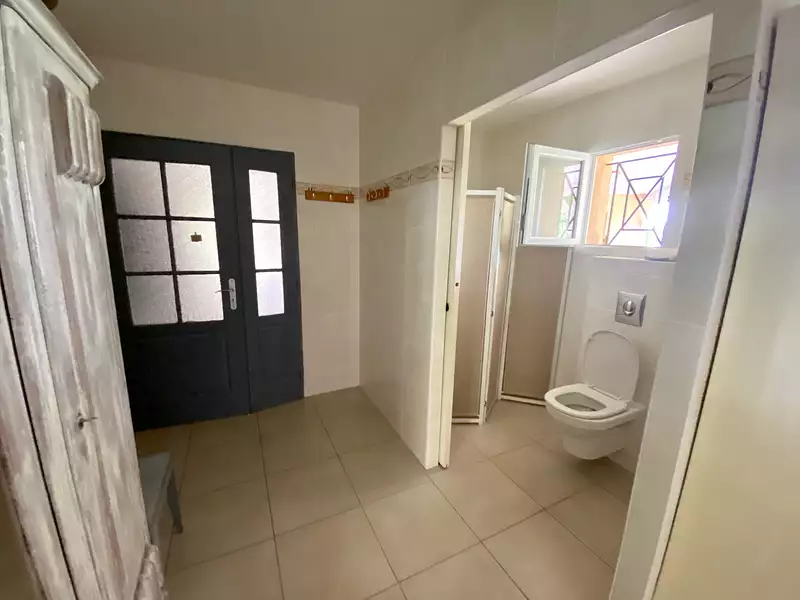 Maison, 232 m²