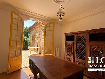 Maison, 210 m²
